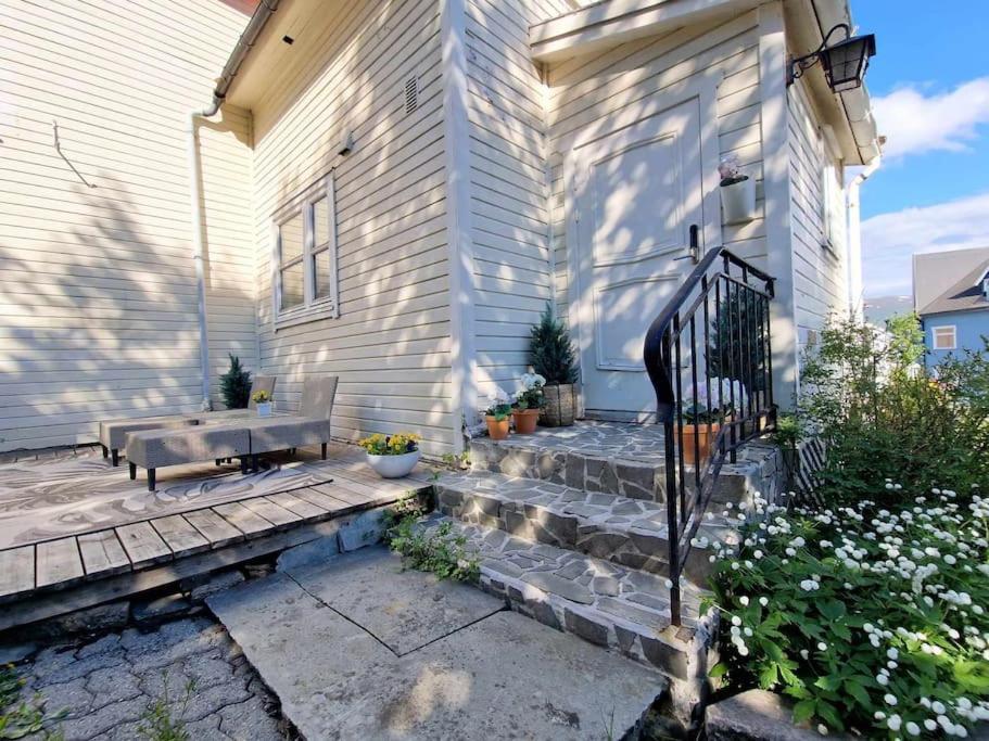 Villa Close To The City Centre Tromsø Zewnętrze zdjęcie